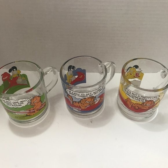 Set of Three Collectible McDonald's Peanuts Character Mugs - Picture 2 of 6